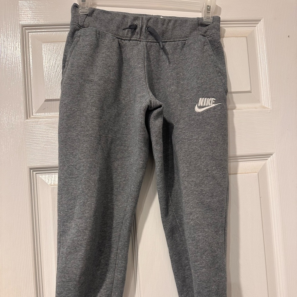 Nike sweatpants Youth